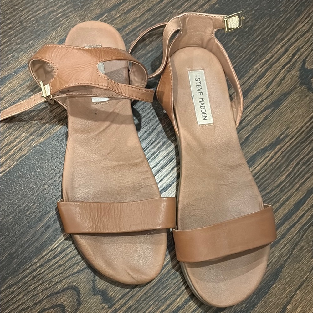 Steve Madden Tan Ankle Strap Sandals